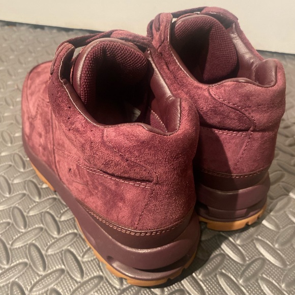 Nike Air Max Goadome ACG Boots Outdoor size 11 womens suede Burgandy shoes - Picture 5 of 9